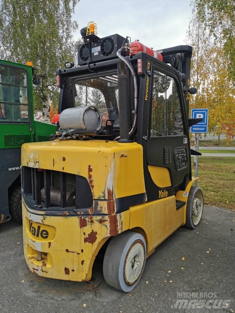 Yale GLC70GC Empilhadores a gás