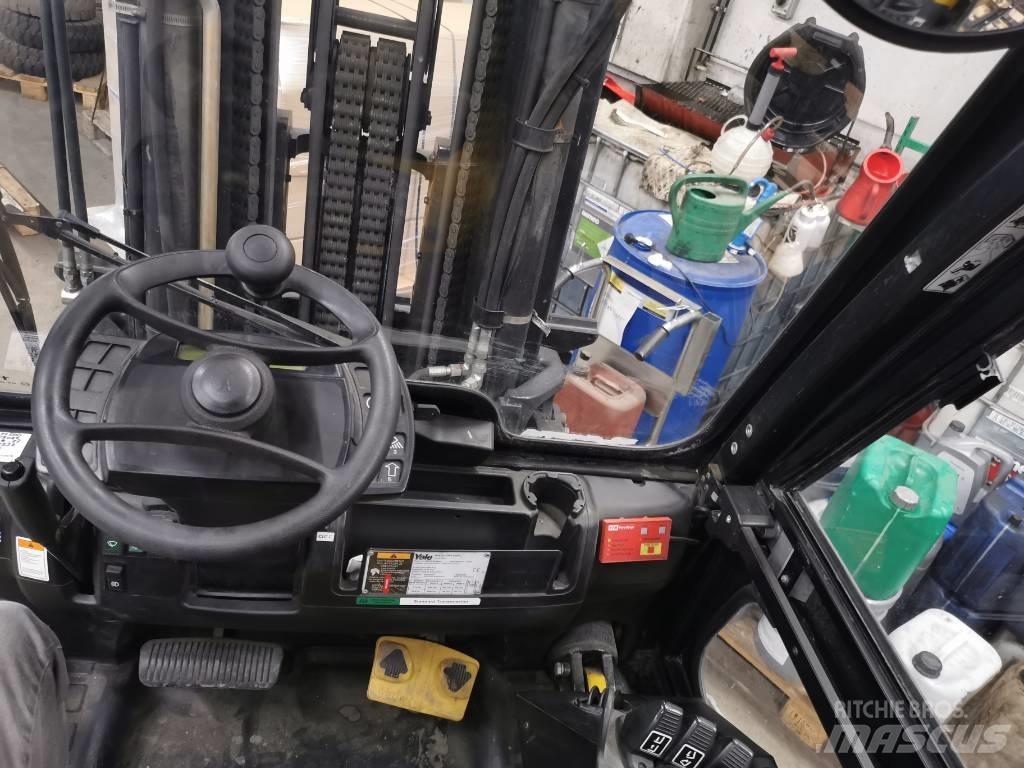 Yale GLC70GC Empilhadores a gás