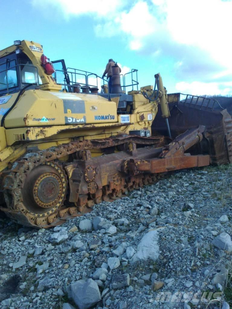 Komatsu D 575 A-3 Dozers - Tratores rastos