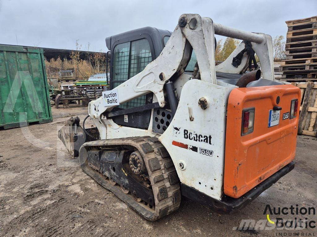 Bobcat T590 Carregadoras de lagartas
