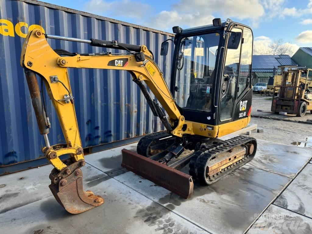 CAT 302.4 D Miniescavadeiras
