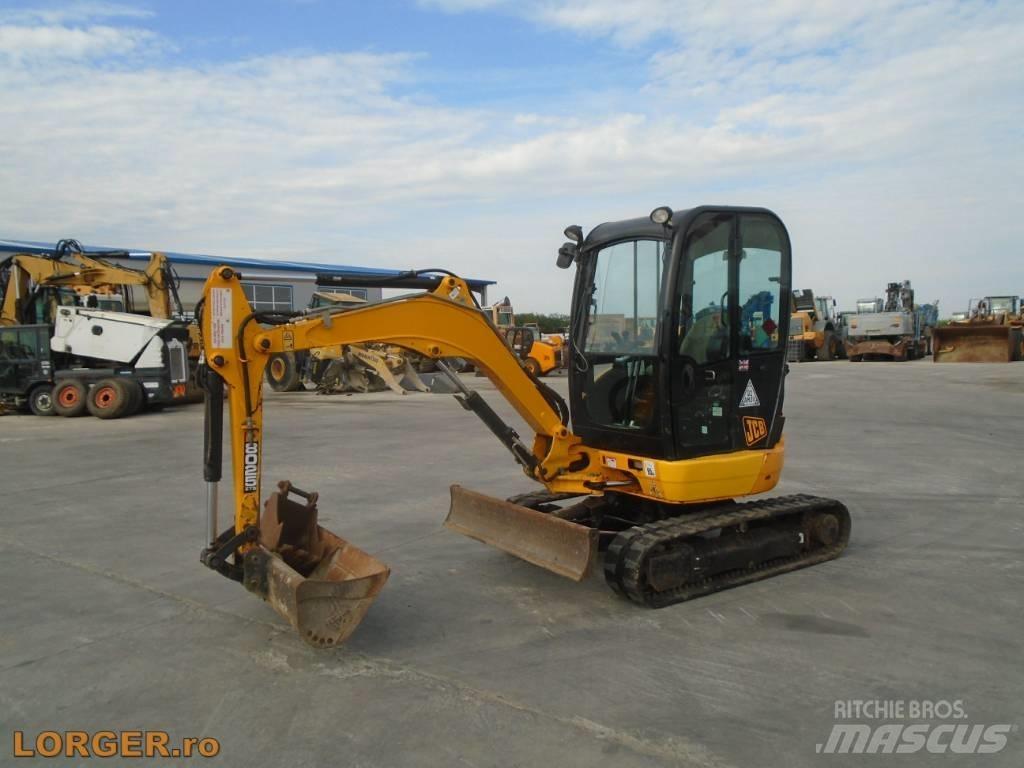 JCB 8025 ZTS Miniescavadeiras
