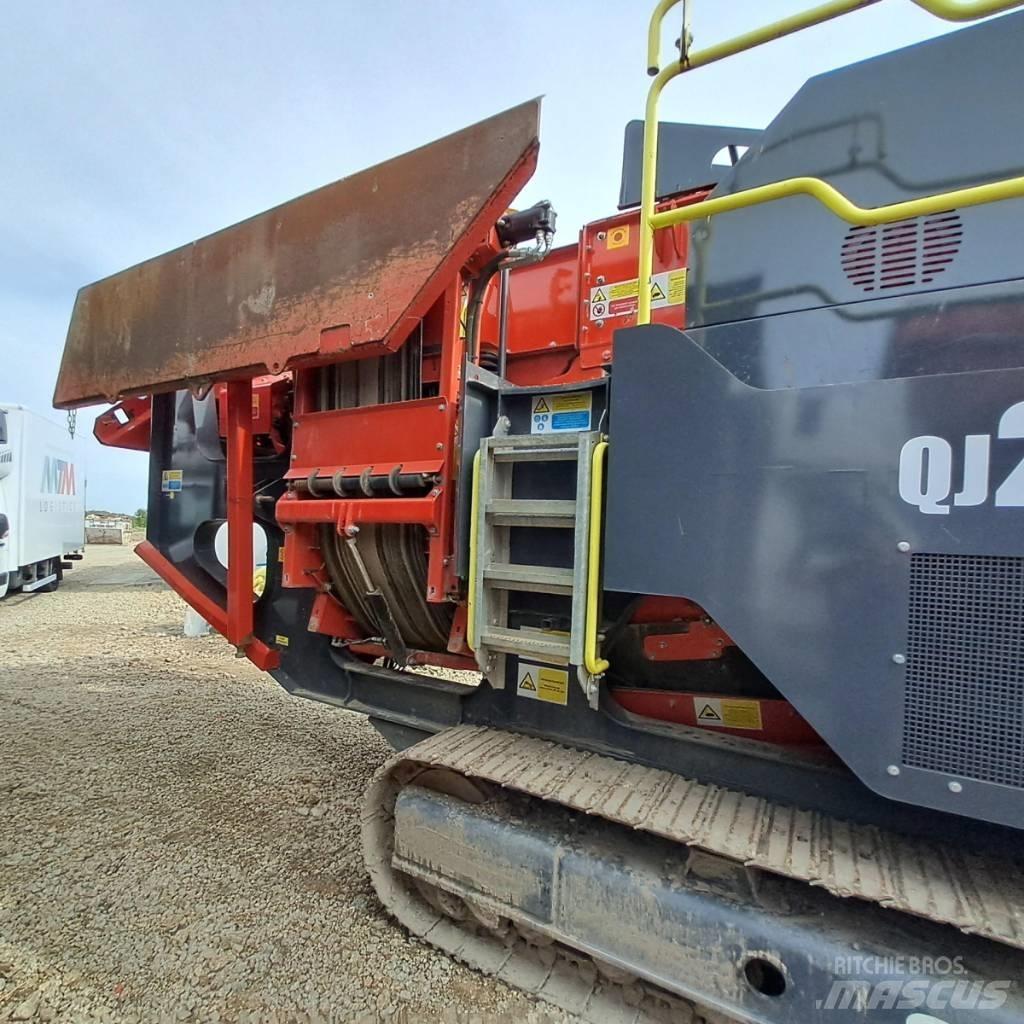 Sandvik QJ241 Britadores móveis