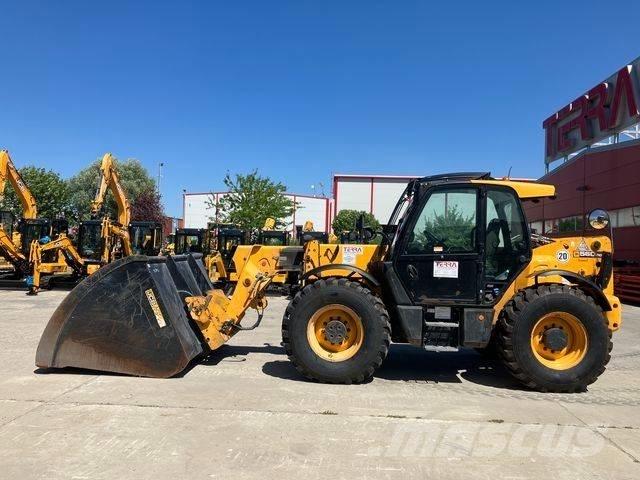 JCB 560-80 WM Manipulador telescópico