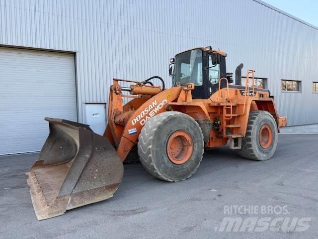 Doosan DL 400 Carregadeiras de rodas