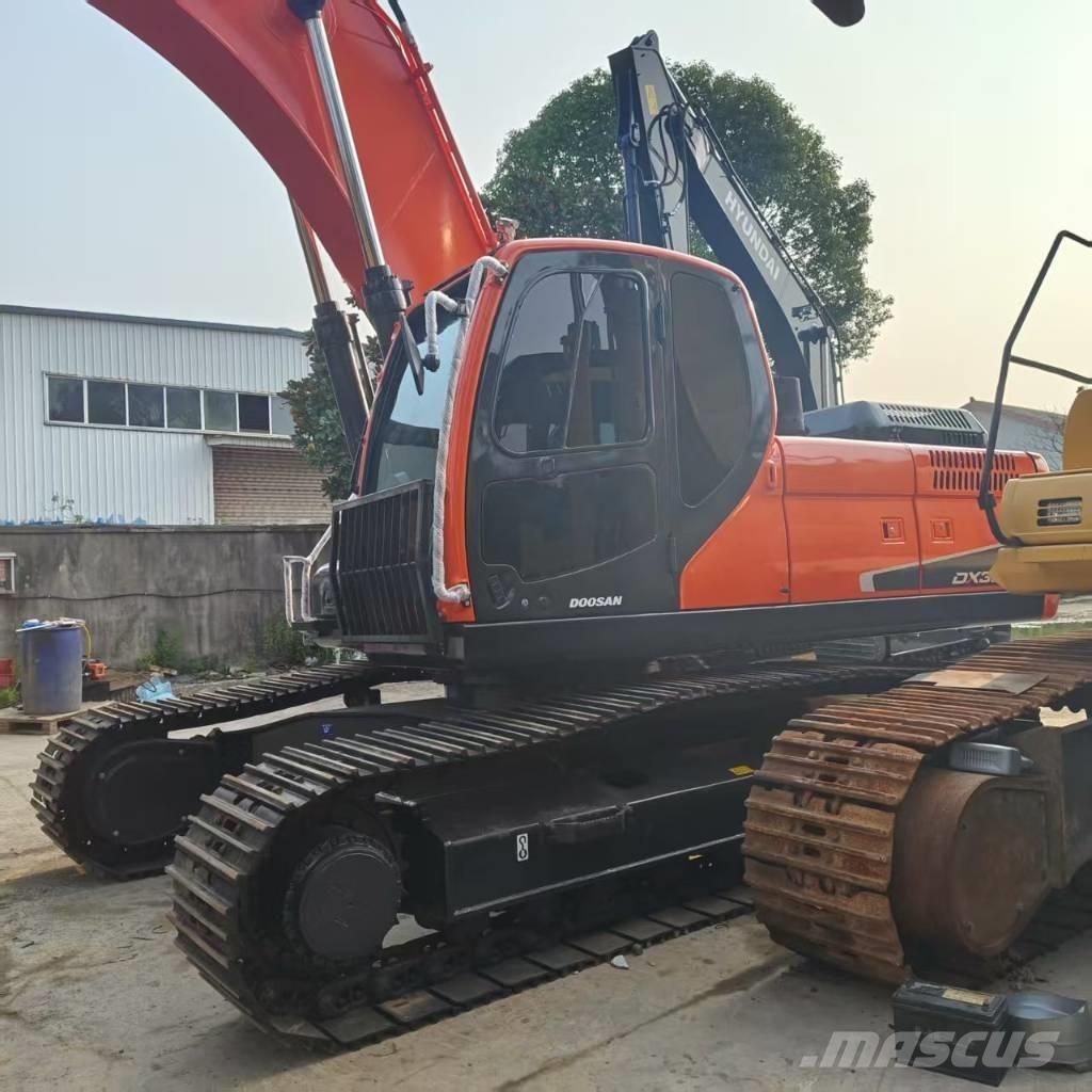 Doosan DX 300 LC Escavadeiras de esteiras