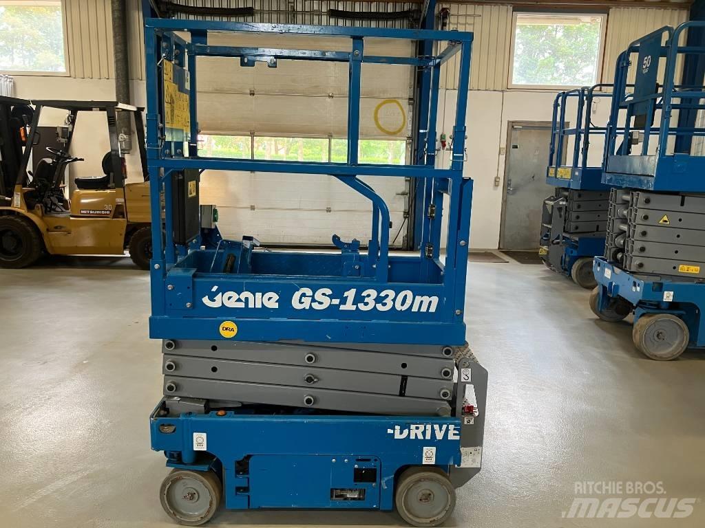 Genie GS 1330 Elevadores de tesoura