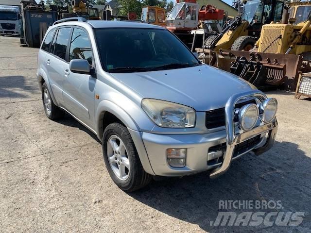Toyota RAV-4 Automóvel