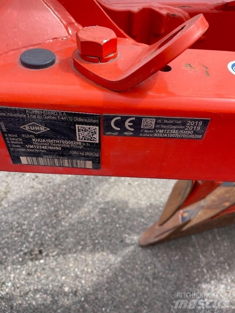 Kuhn Vari-Master 123 Charruas reversíveis