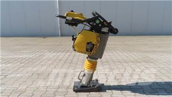 Bomag BT60 Saltitões