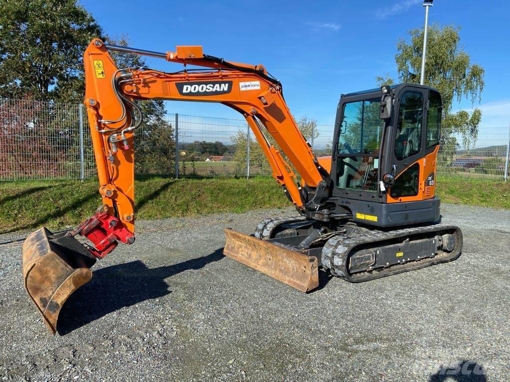 Doosan DX63-3 Escavadeiras de esteiras