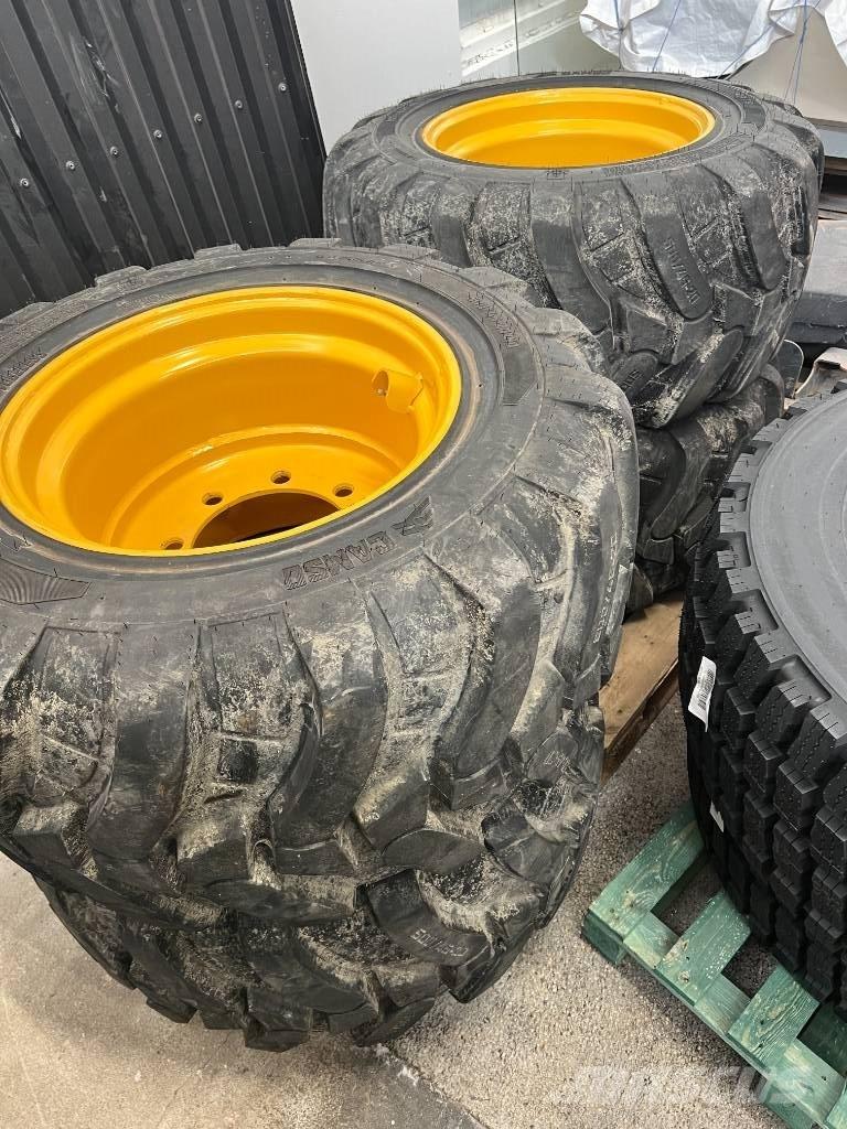  Twinhjul 500/45-20 Pneus