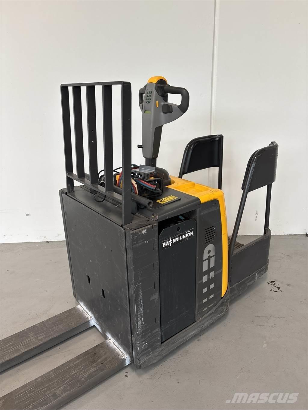 Atlet PMR200P Camiőes de caixa aberta