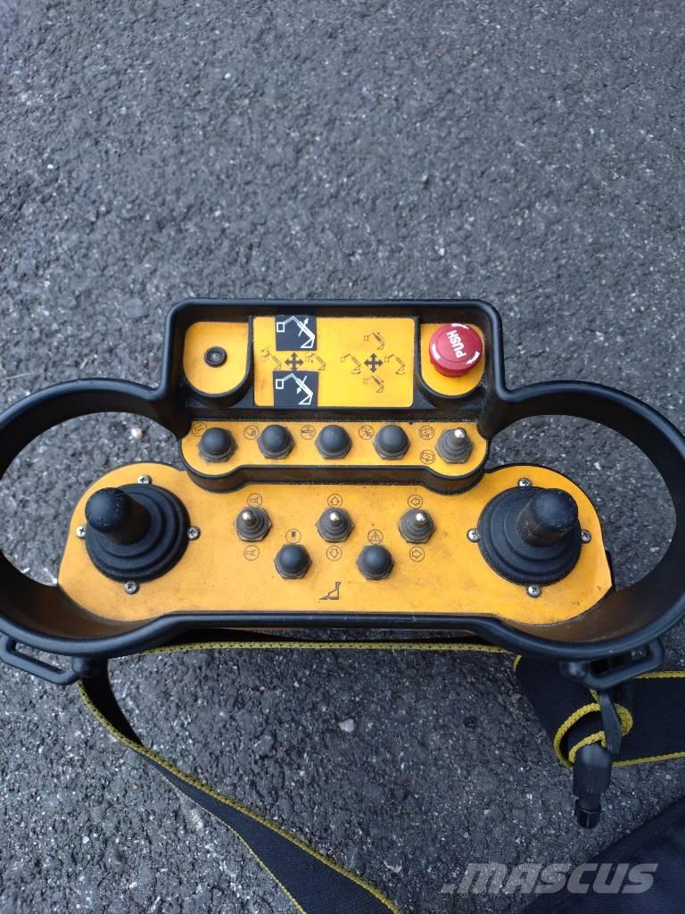 Bronto Bronto S53XTD Plataformas aéreas montadas em camião