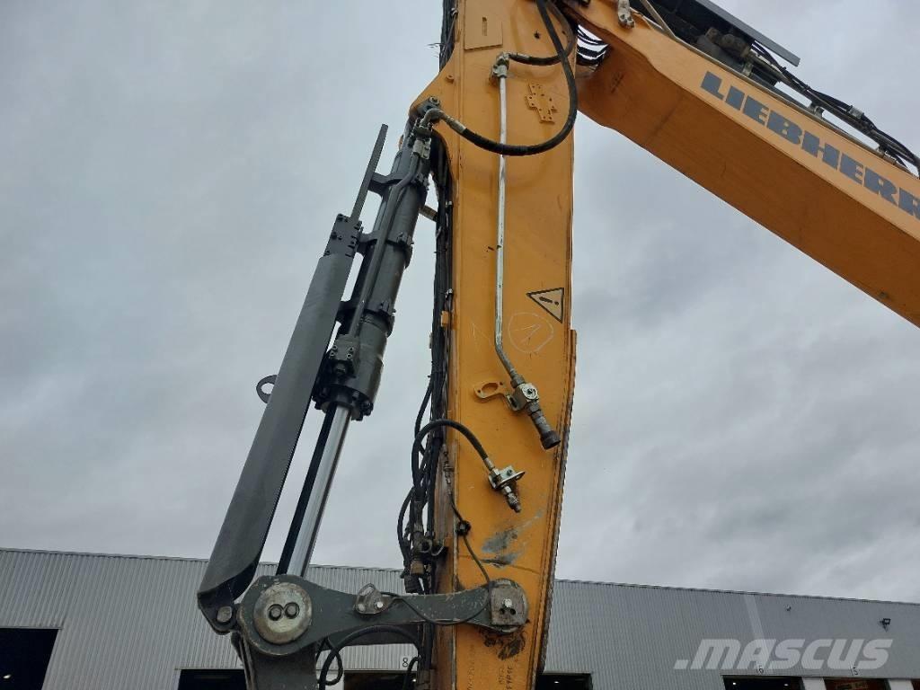 Liebherr R936LC Escavadeiras de esteiras