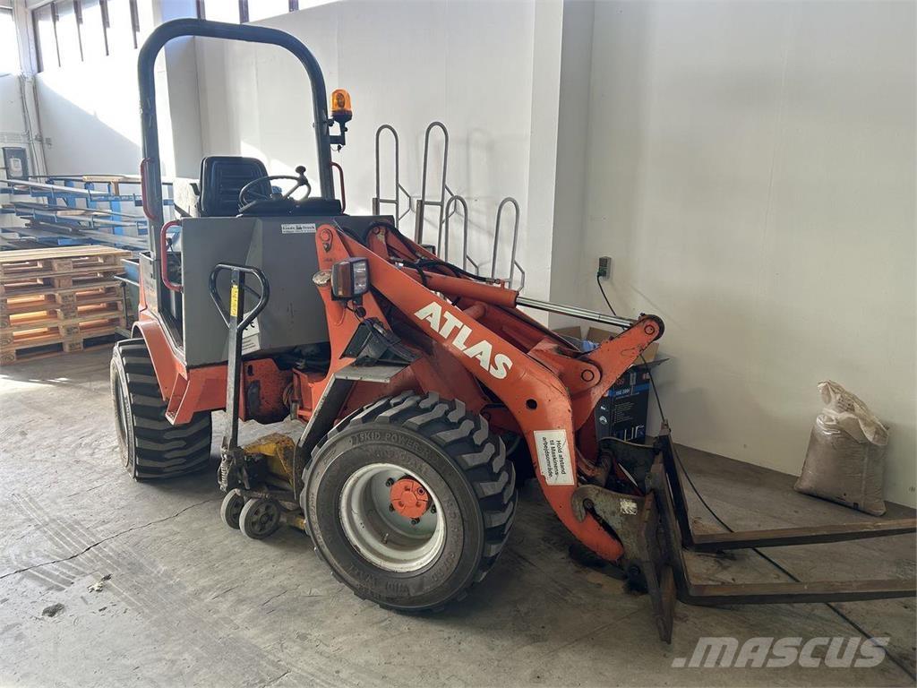 Atlas AR32E Carregadora multifunções