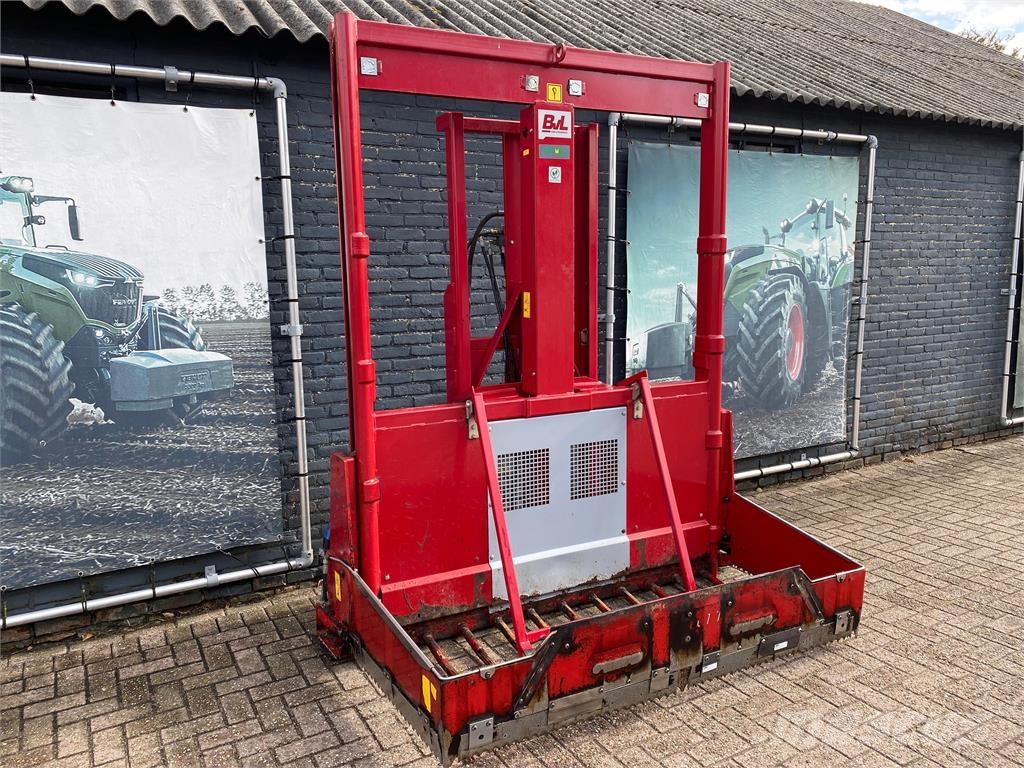 BvL Megastar 170 Outra maquinaria e acessórios para gado