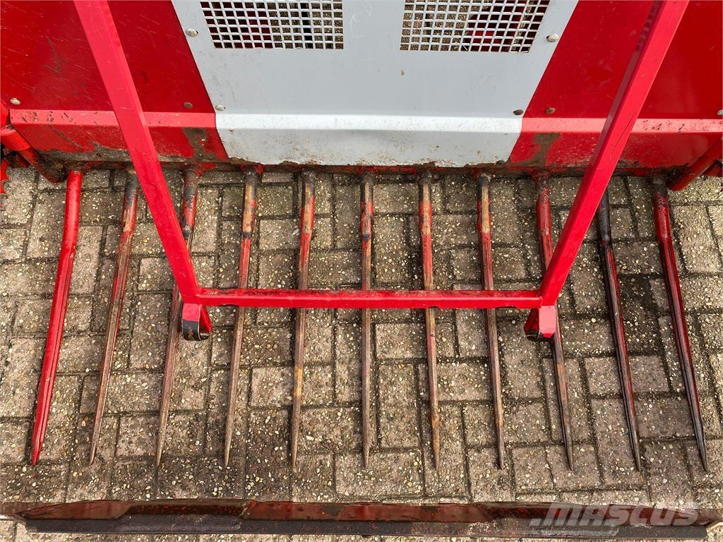 BvL Megastar 170 Outra maquinaria e acessórios para gado