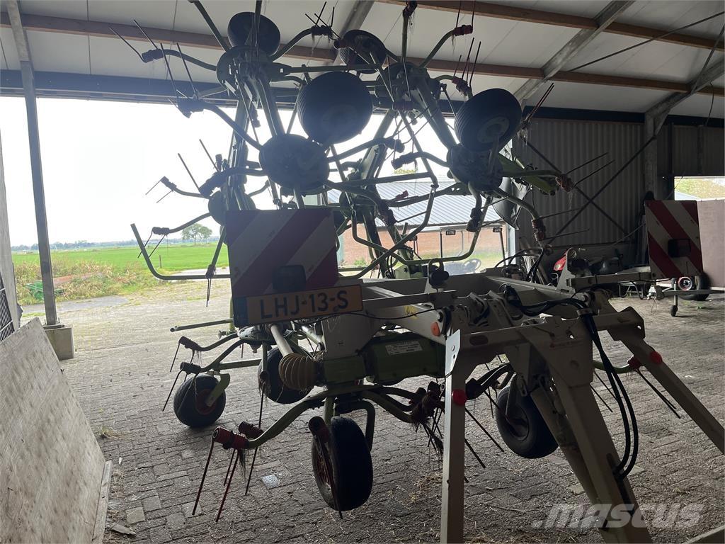 CLAAS volto 1320T Ancinho virador