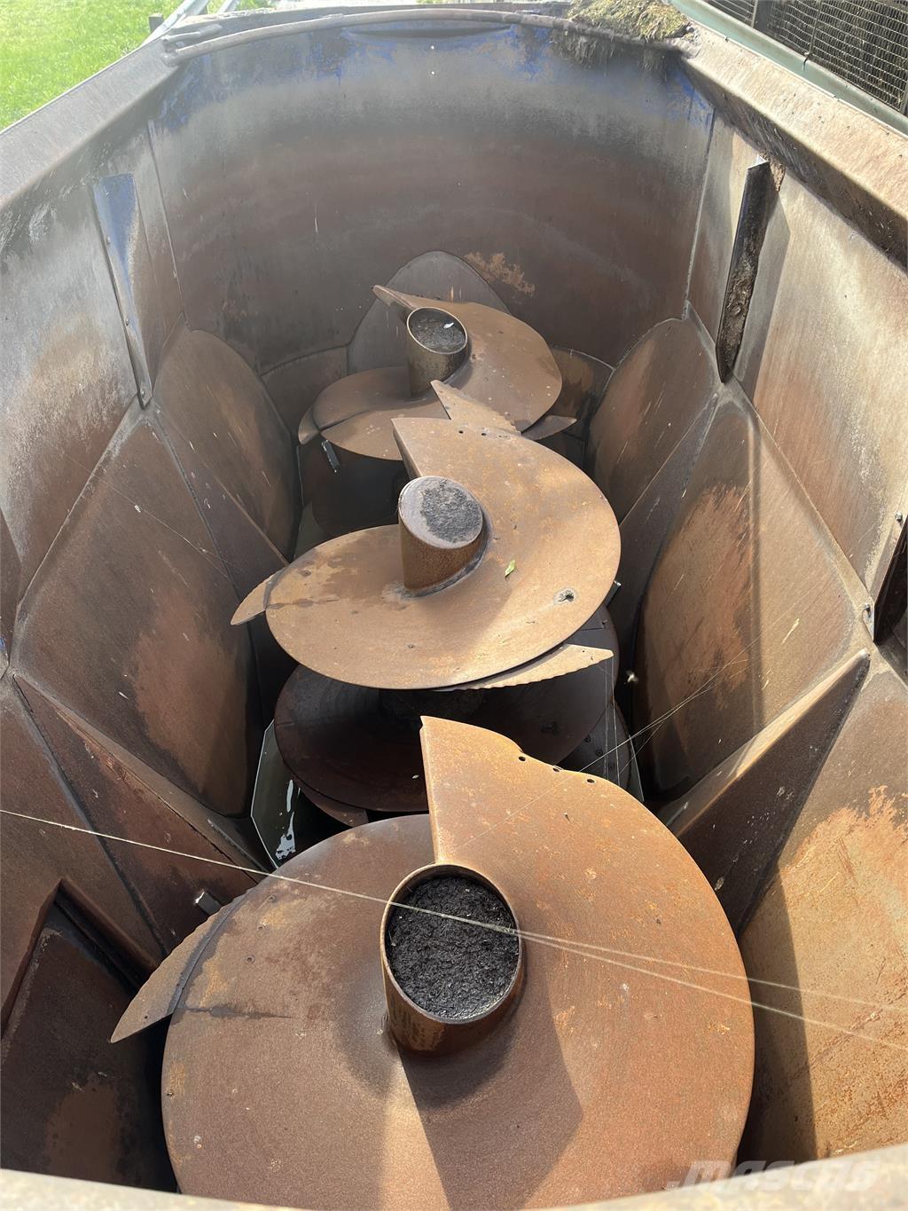  Europcomp Dualmix Alimentadores de misturadoras