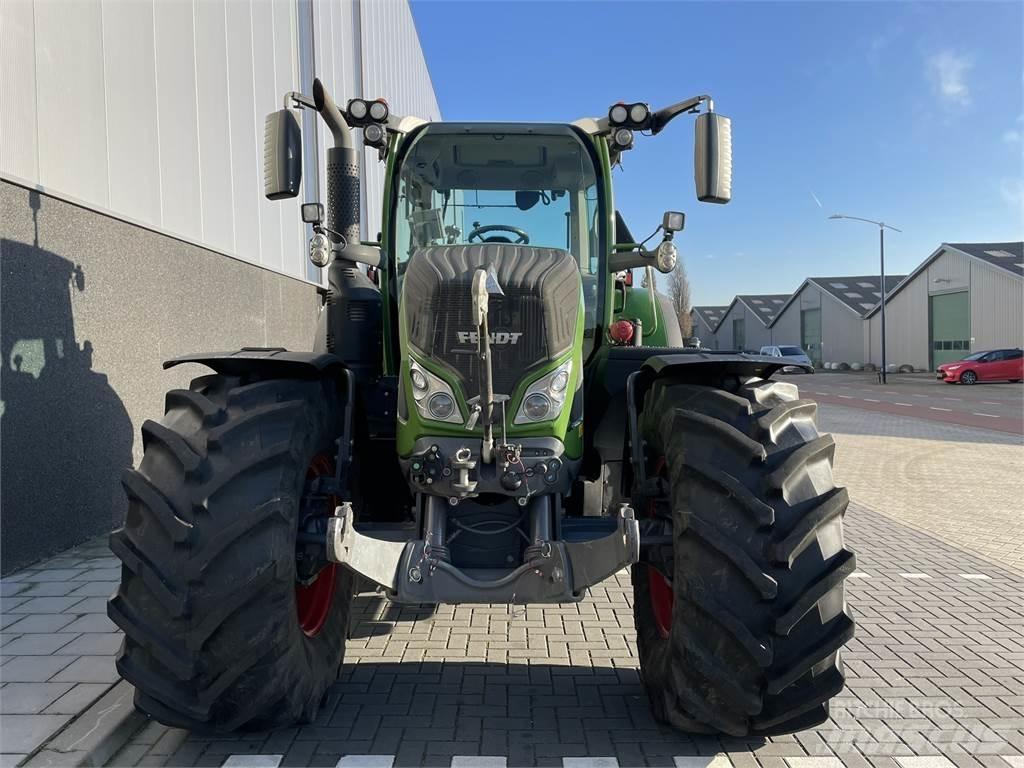 Fendt 724 S4 Tratores Agrícolas usados
