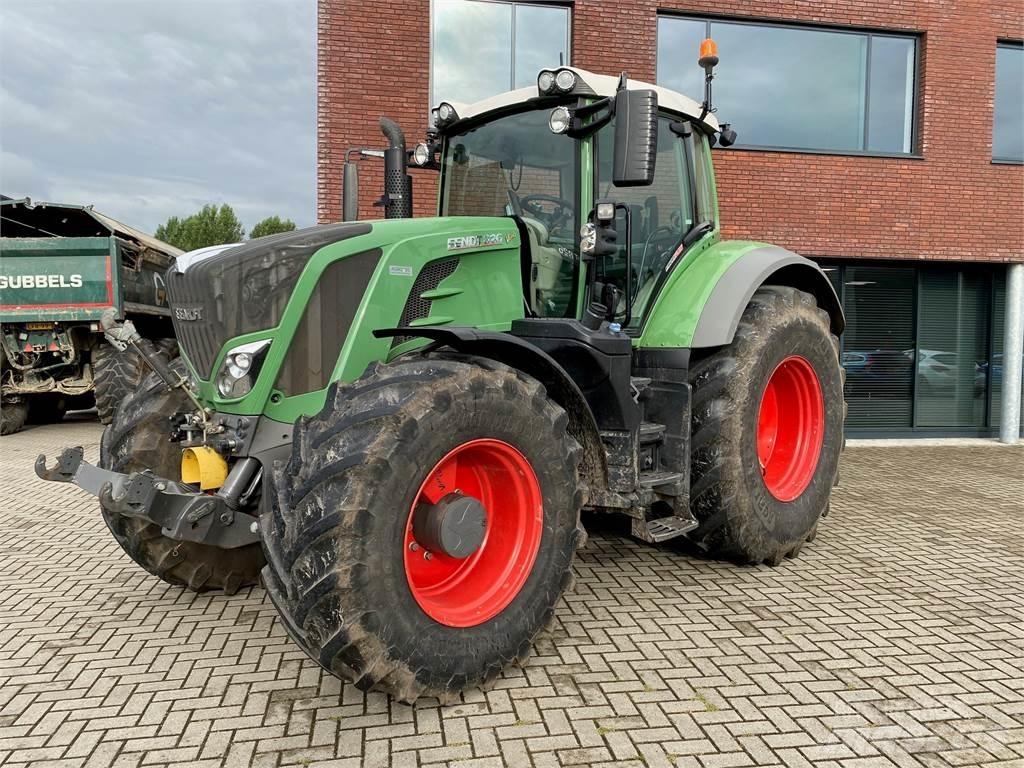 Fendt 826 Vario Tratores Agrícolas usados