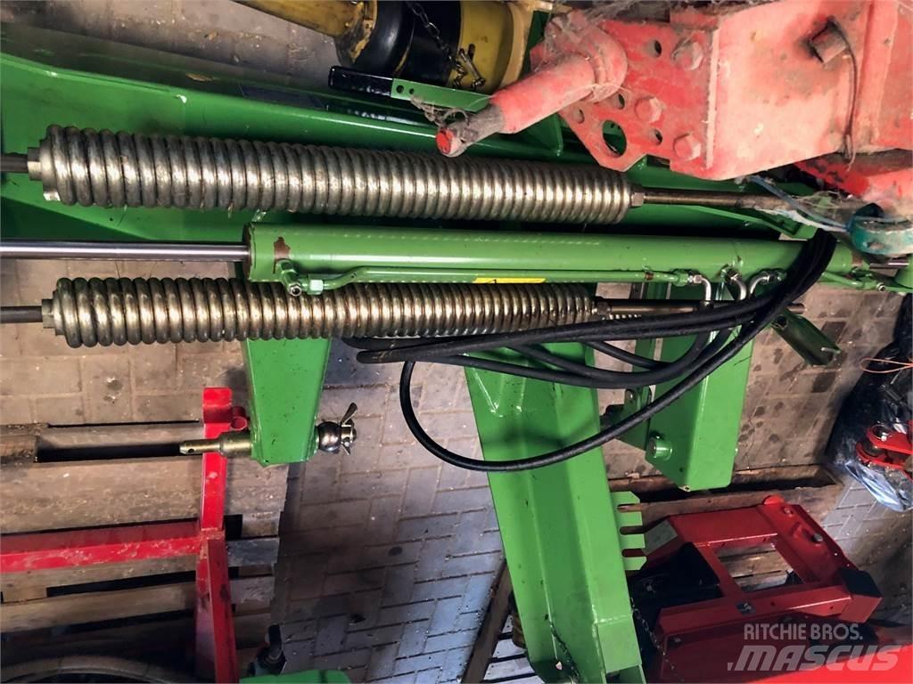 Krone EC 320 CV Q Gadanheiras