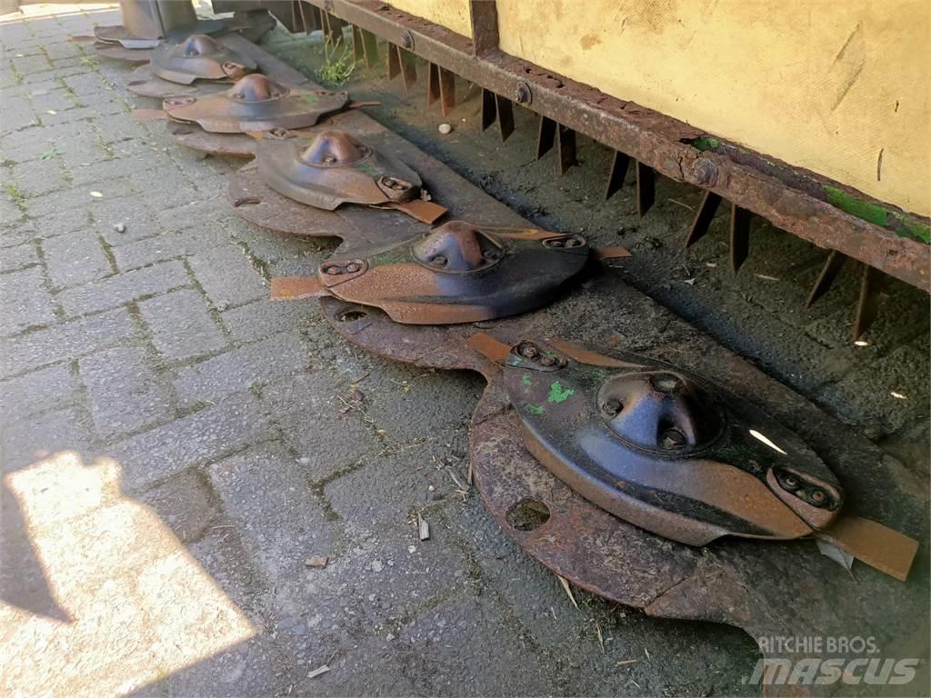 Krone EC R 320 CV Gadanheiras