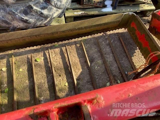 Trioliet TU 170 Outra maquinaria e acessórios para gado