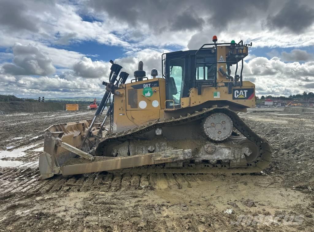 CAT D 6 T LGP Dozers - Tratores rastos