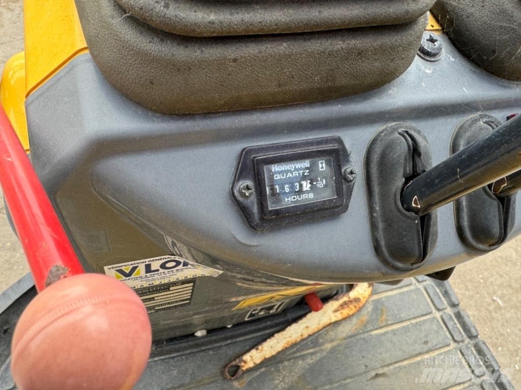 Yanmar SV08 (AH918) Miniescavadeiras