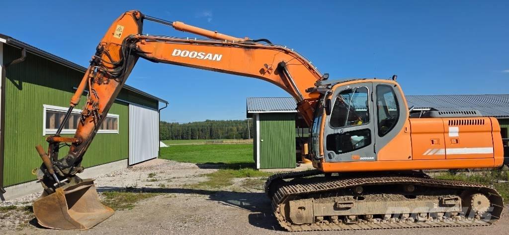 Doosan DX 225 LC Escavadeiras de esteiras