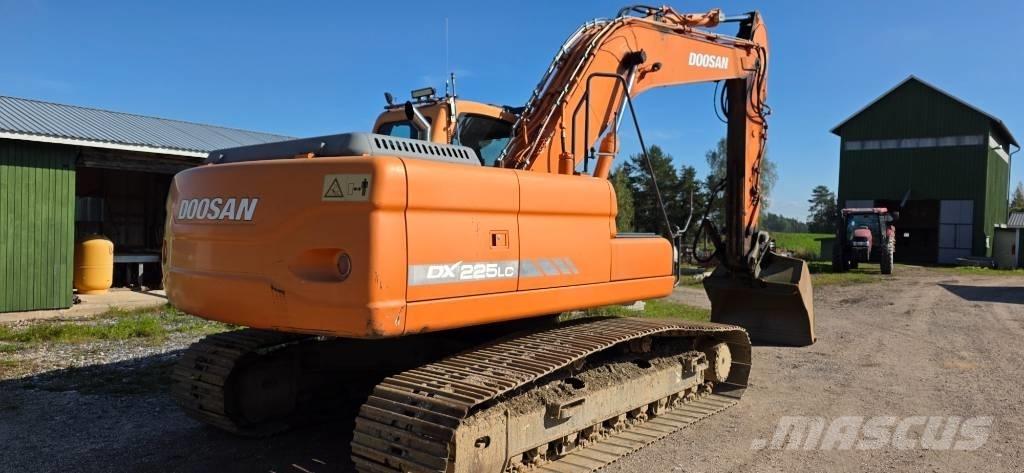 Doosan DX 225 LC Escavadeiras de esteiras