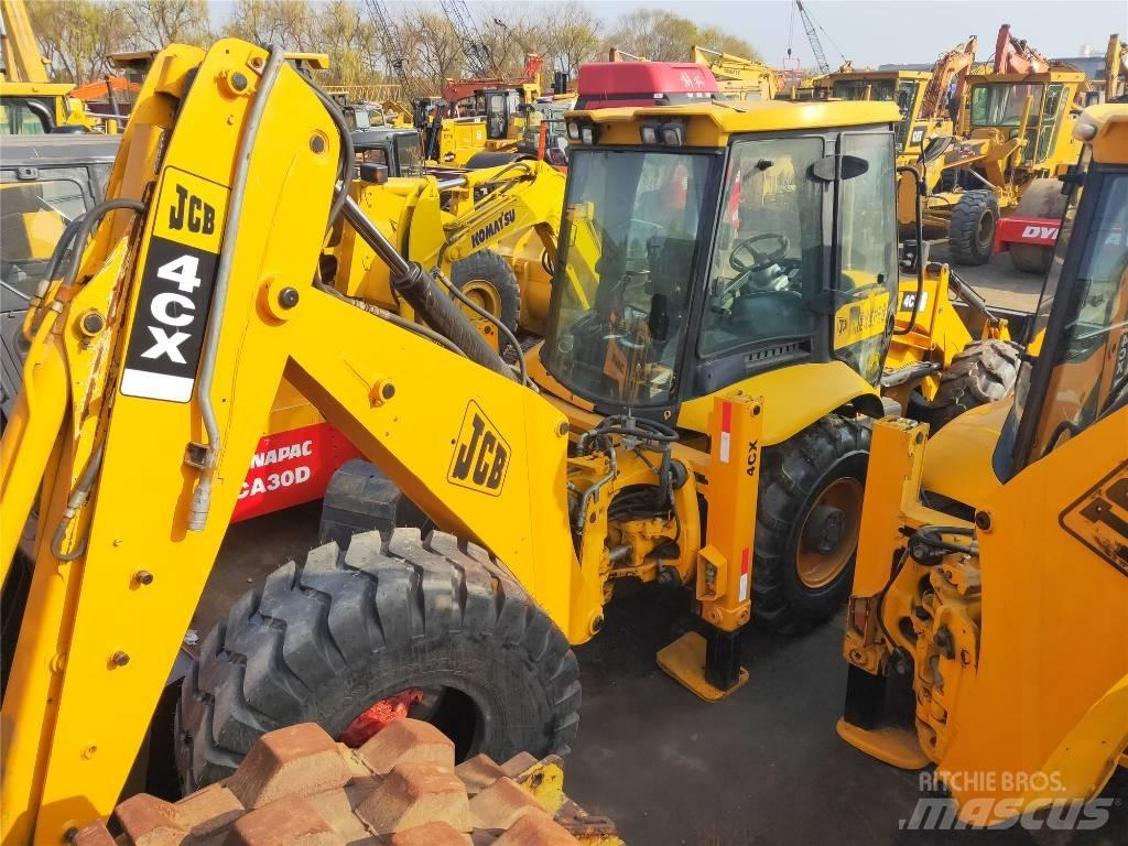 JCB 4CX Retroescavadeiras