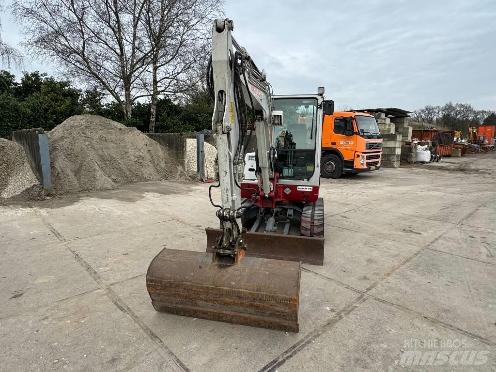 Takeuchi TB235 Miniescavadeiras