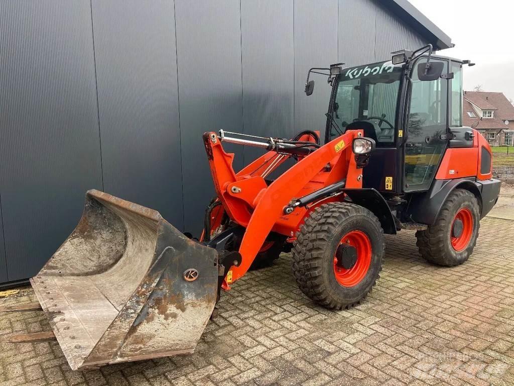 Kubota R065 Carregadeiras de rodas