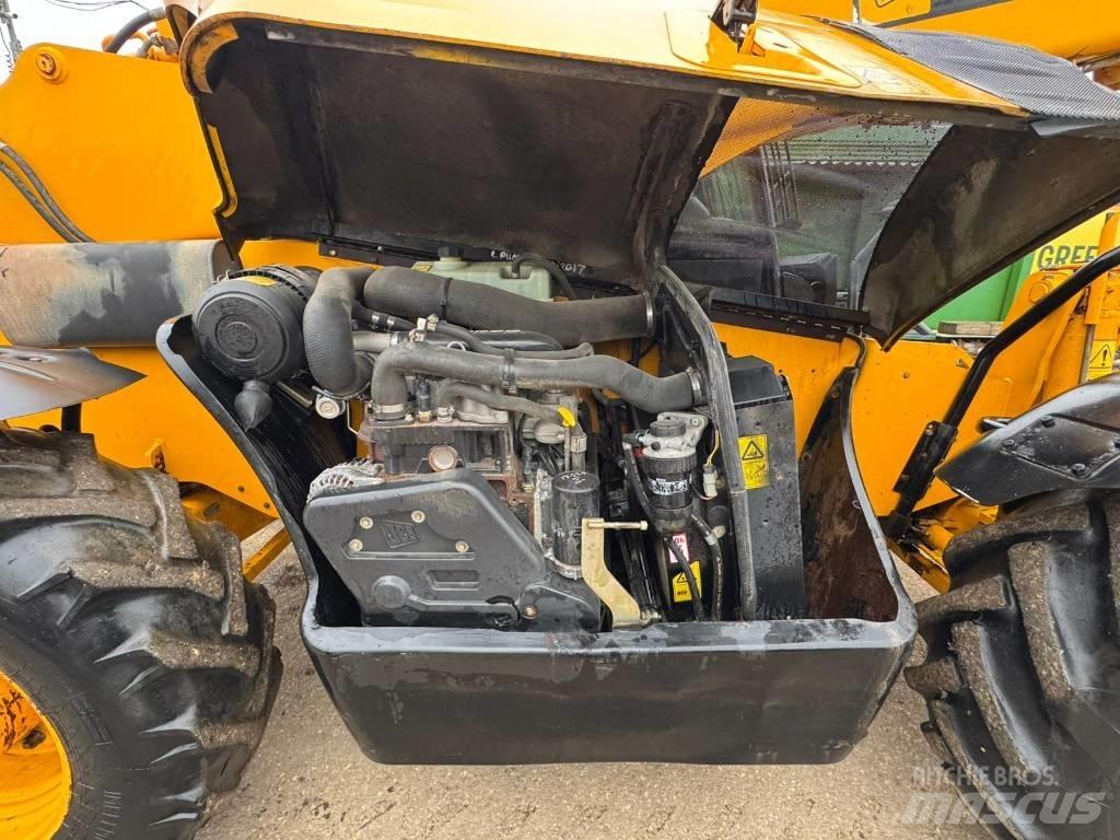 JCB 535-125 Manipulador telescópico