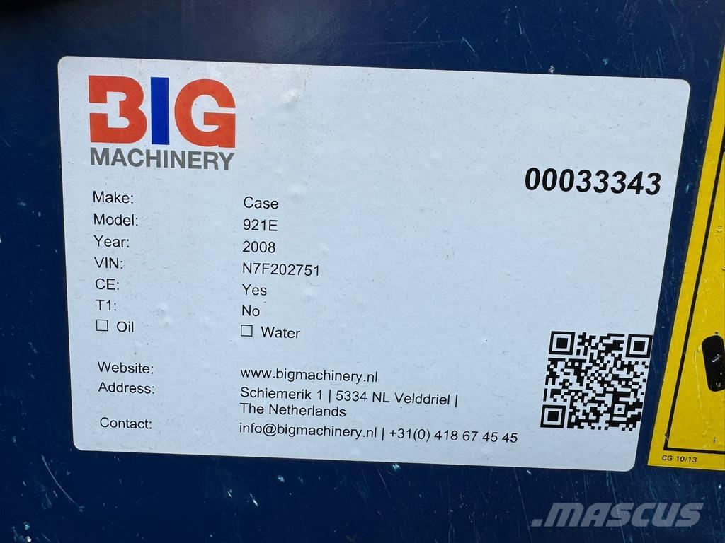 CASE 921E Carregadeiras de rodas
