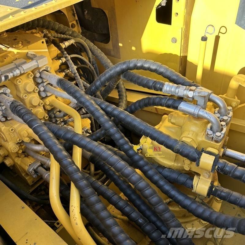 Komatsu PC 200-8 Escavadeiras de esteiras