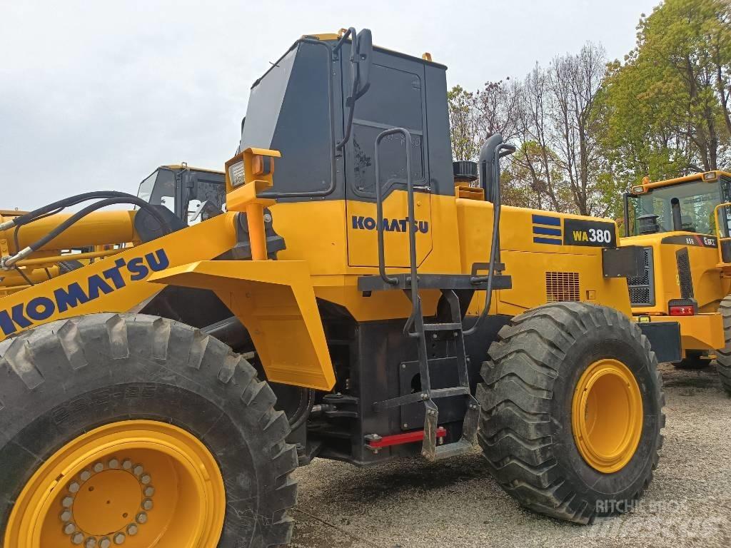 Komatsu WA 380 Carregadeiras de rodas