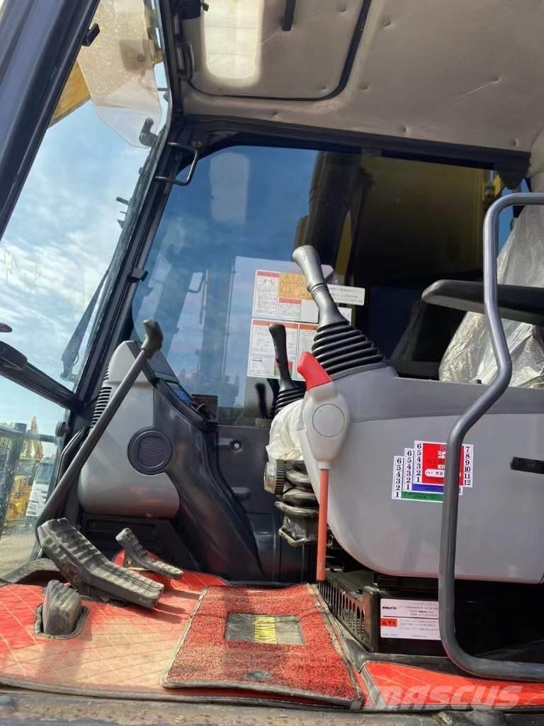 Komatsu 200-8 Escavadeiras de esteiras
