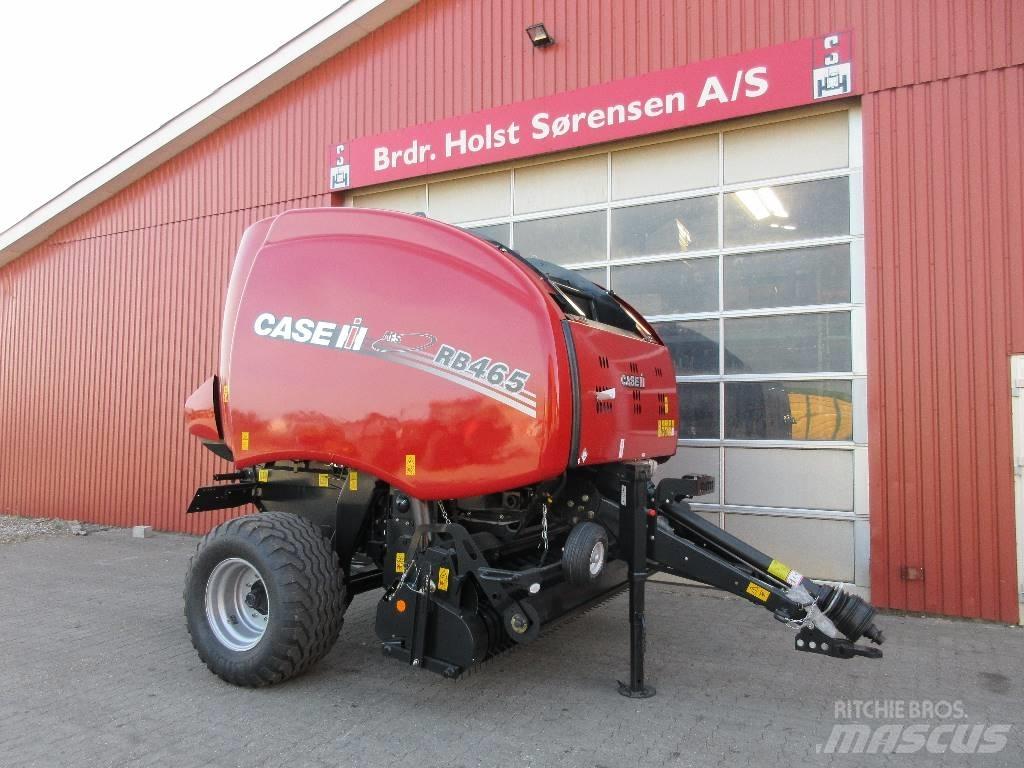 Case IH RB 465 Enfardadeira de rolos