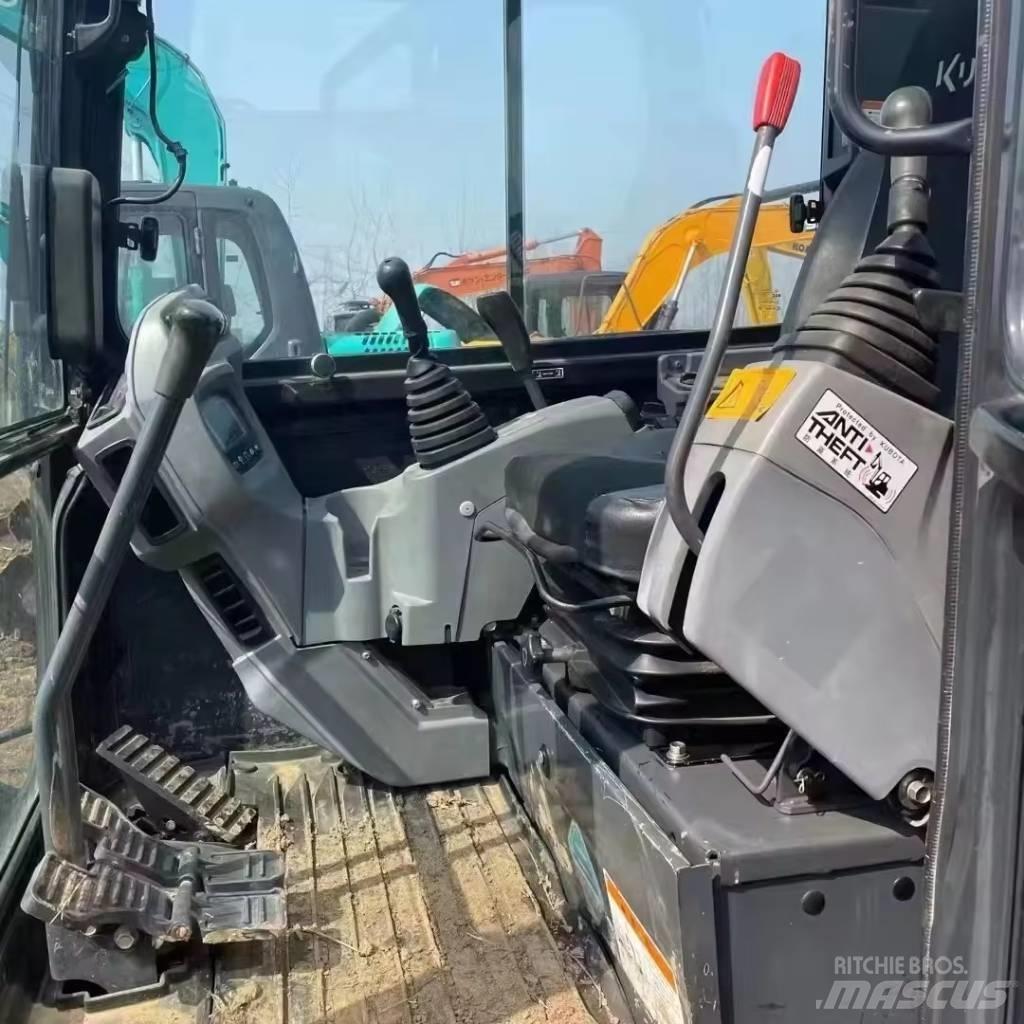 Kubota U 15 Miniescavadeiras