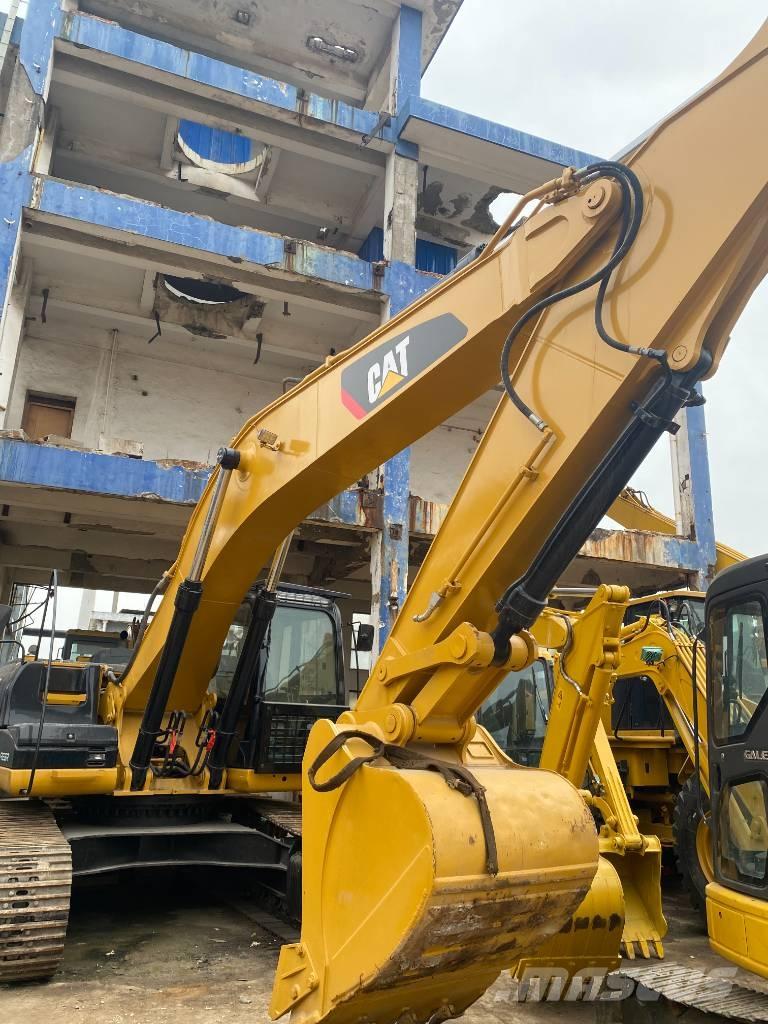 CAT 330 D Escavadeiras de esteiras