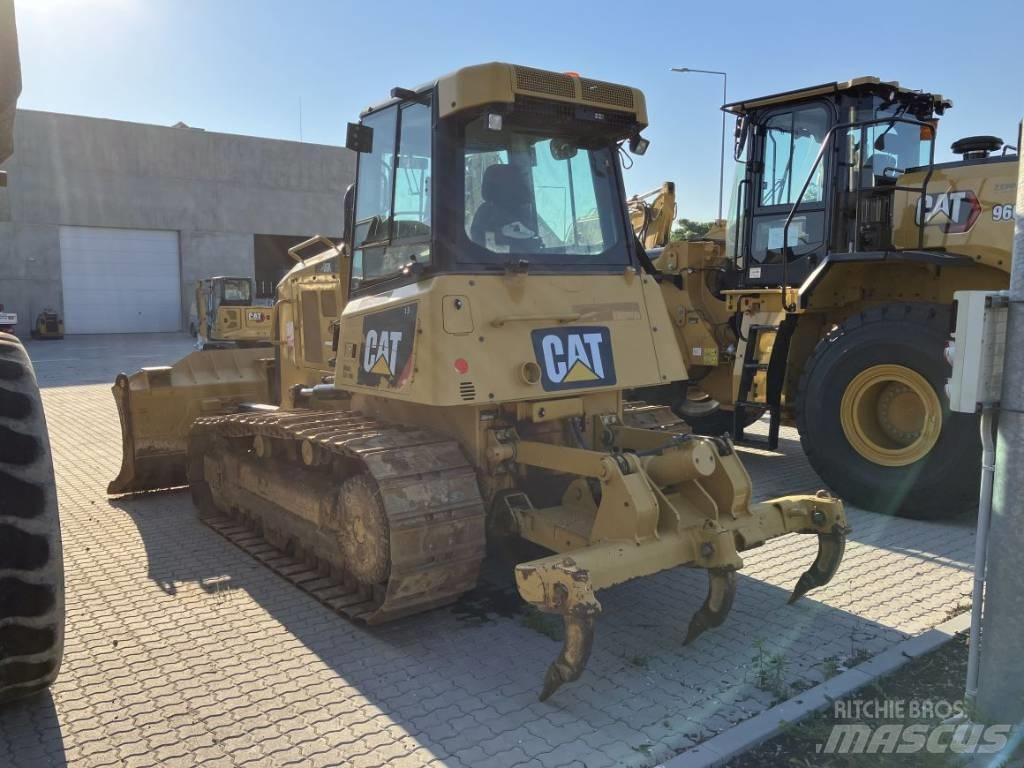 CAT D 6 K 2 XL Dozers - Tratores rastos