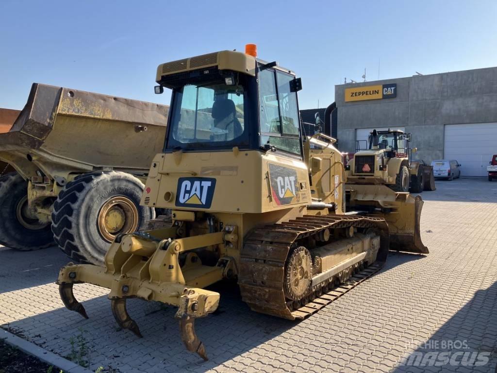 CAT D 6 K 2 XL Dozers - Tratores rastos