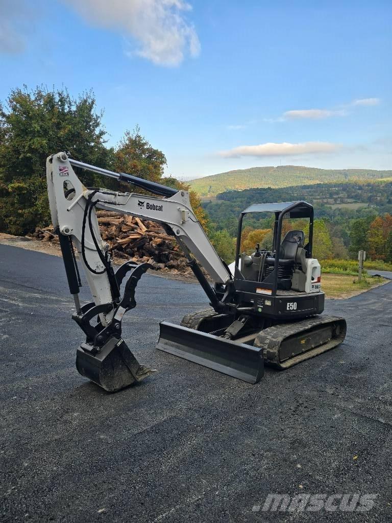 Bobcat E 50 Miniescavadeiras
