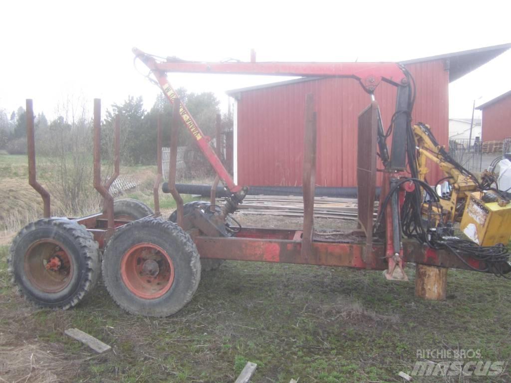 Patu 500 + Metsäkärry Reboques Florestais