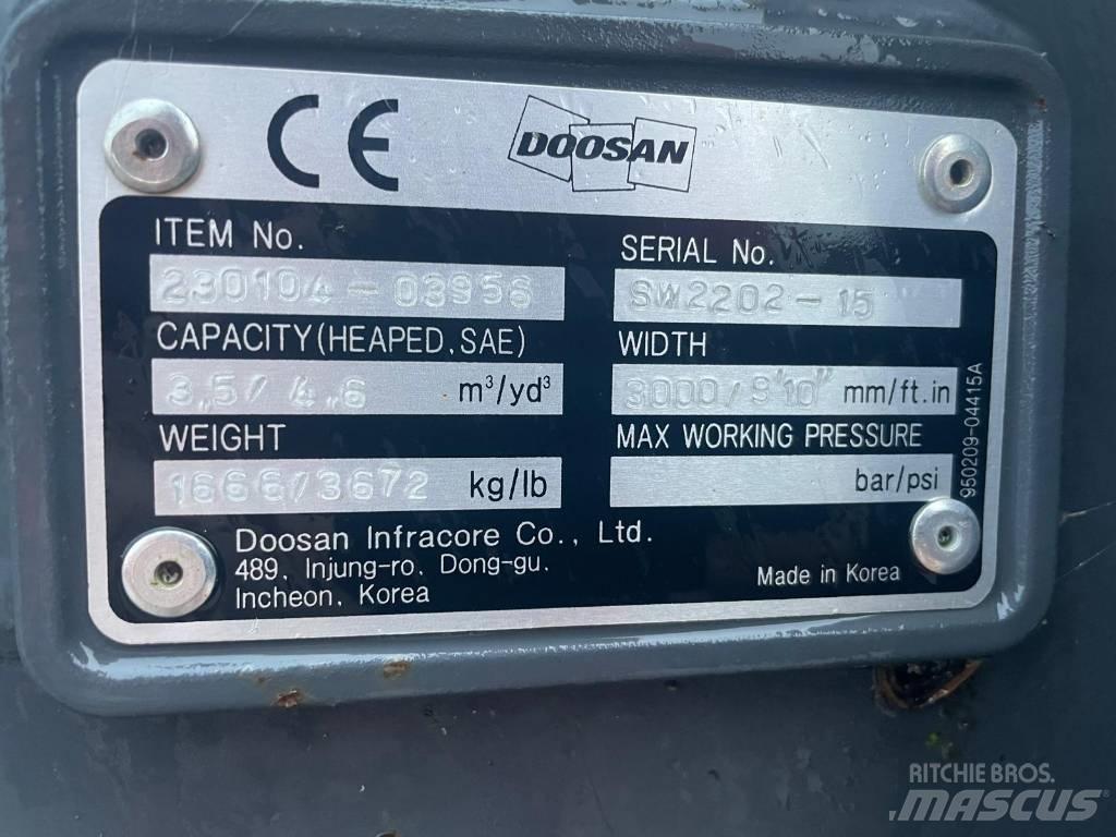 Doosan DL 320-7 Baldes