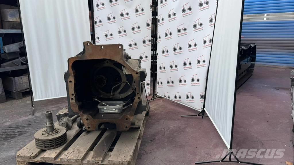 New Holland T 7 Transmissăo